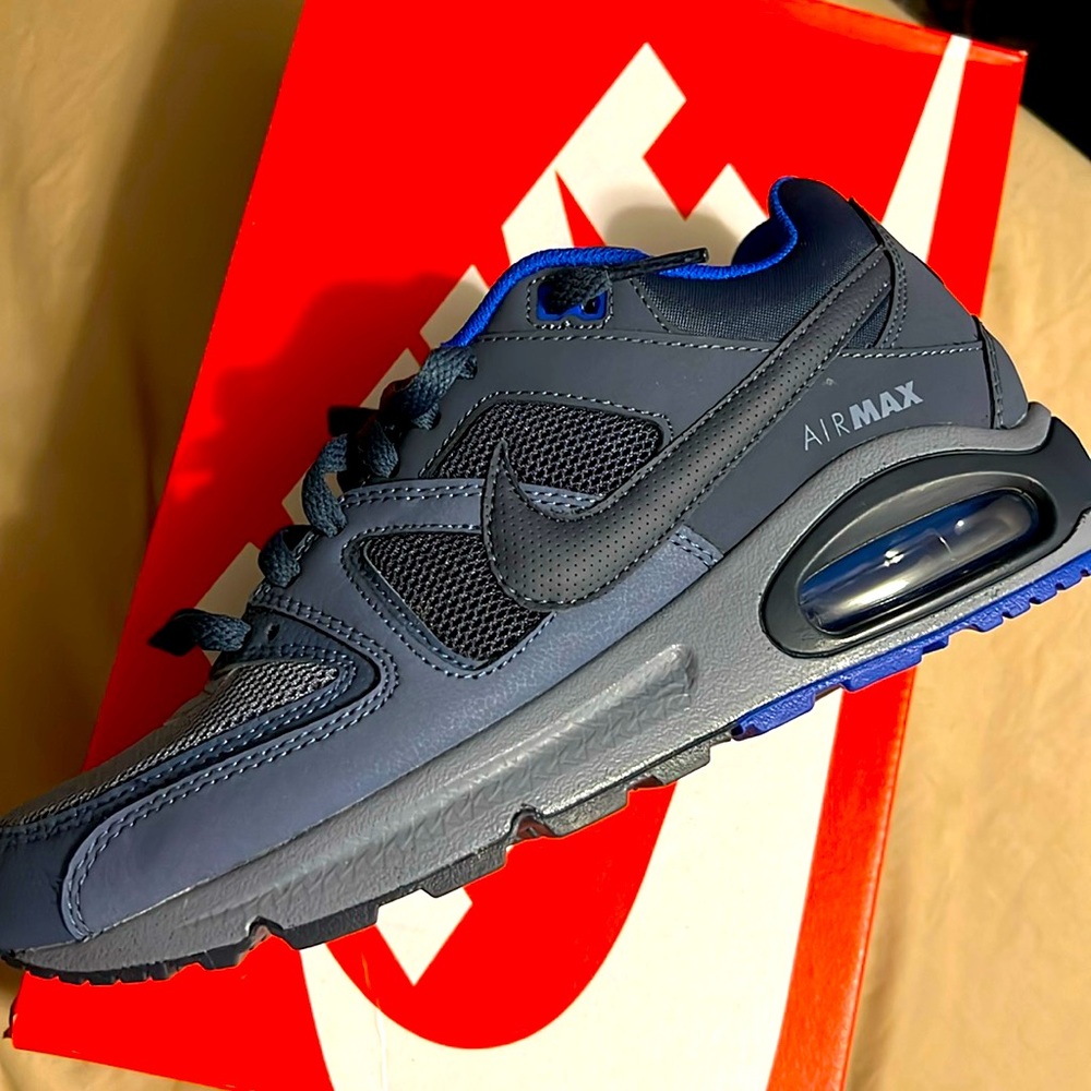 Nike Air Max Command